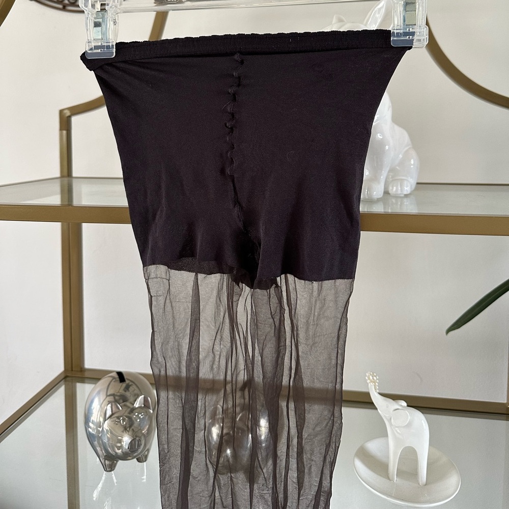 Christian dior stockings - Picture 2 of 5